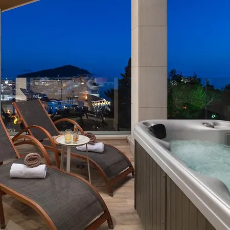 New! Adele Pool Sauna Jacuzzi Sea View 别墅 杜布罗夫尼克