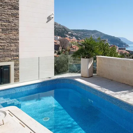 别墅 New! Adele Pool Sauna Jacuzzi Sea View 杜布罗夫尼克