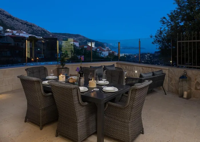 Villa New! Adele Pool Sauna Jacuzzi Sea View *