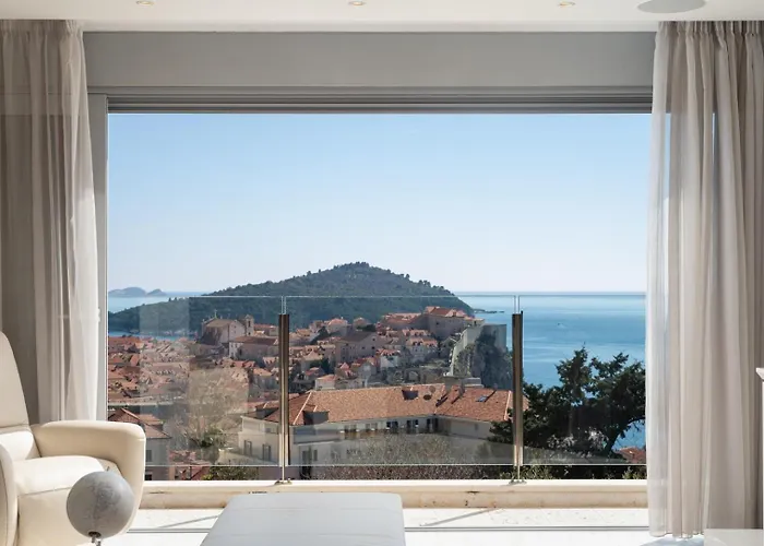 New! Adele Pool Sauna Jacuzzi Sea View Villa