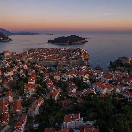 New! Adele Pool Sauna Jacuzzi Sea View *