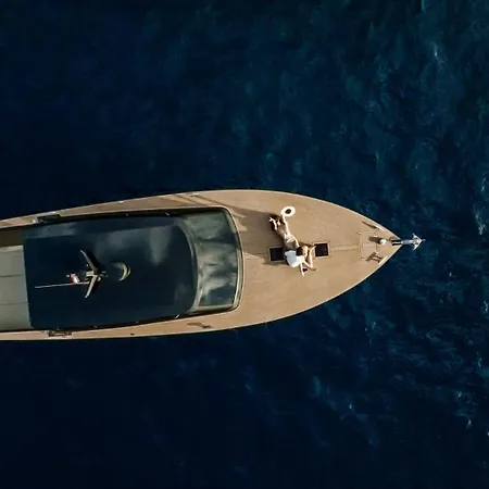 New! Adele Pool Sauna Jacuzzi Sea View Вилла