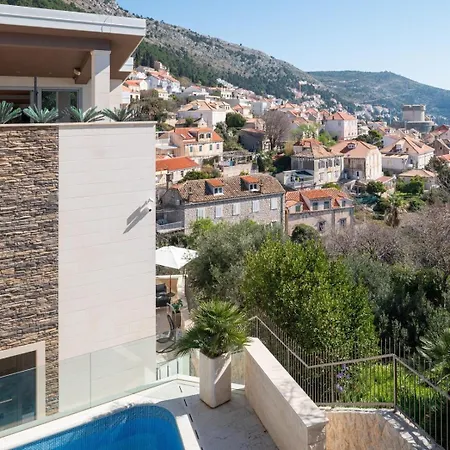 New! Adele Pool Sauna Jacuzzi Sea View *