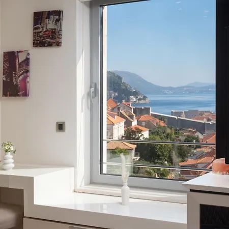 New! Adele Pool Sauna Jacuzzi Sea View *