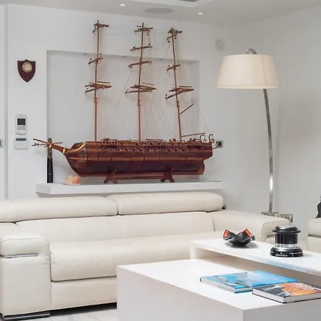 New! Adele Pool Sauna Jacuzzi Sea View *