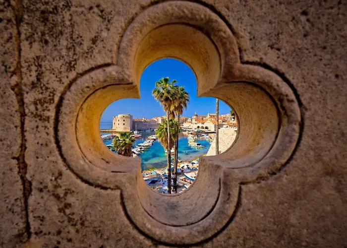 فيلة New! Adele Pool Sauna Jacuzzi Sea View