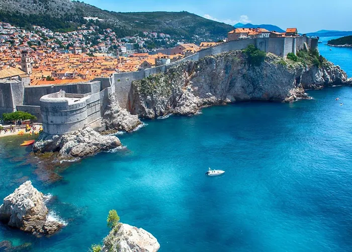 فيلة New! Adele Pool Sauna Jacuzzi Sea View