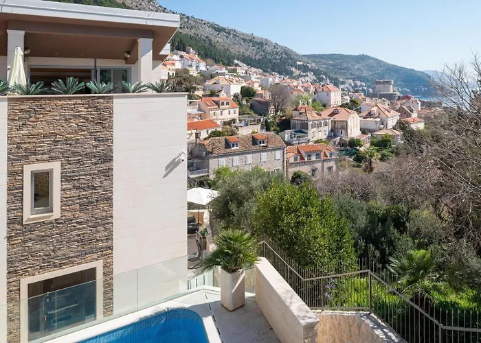 New! Adele Pool Sauna Jacuzzi Sea View *