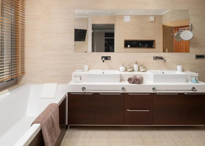 فيلة New! Adele Pool Sauna Jacuzzi Sea View *