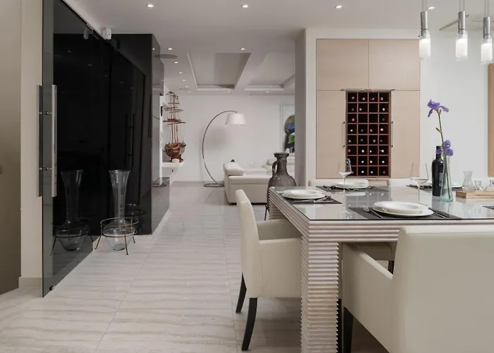 New! Adele Pool Sauna Jacuzzi Sea View