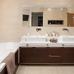 빌라 New! Adele Pool Sauna Jacuzzi Sea View *